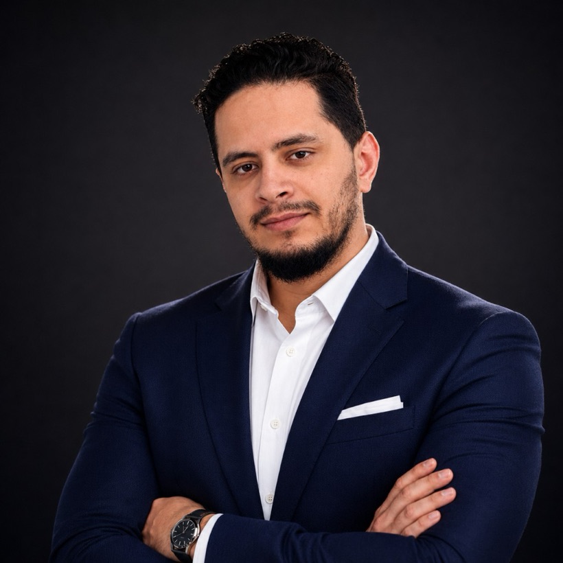 Ayoub, Analyste senior chez IMIGO Immigration